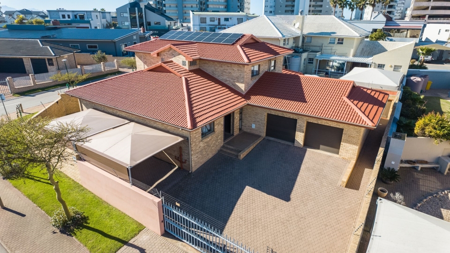 4 Bedroom Property for Sale in Diaz Beach Western Cape